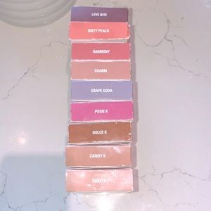 Kylie matte& velvet liquid lipstick kit 💄
